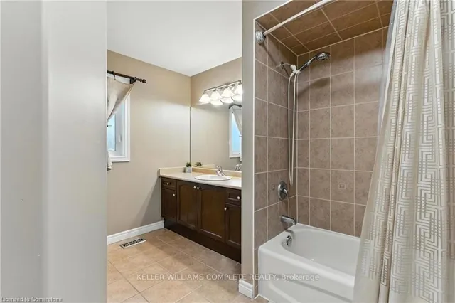 Additional image 20 of 114 ARMOUR Cres