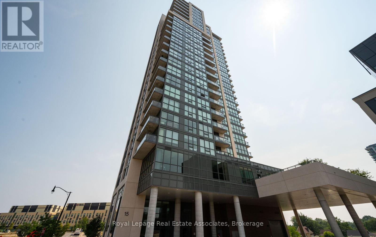 Property image for 1707 - 15 LYNCH STREET|Brampton (Queen Street Corridor), Ontario L6W0C7