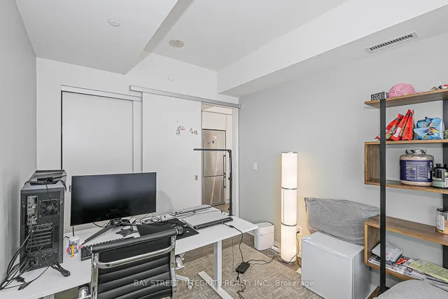 Additional image 14 of 1 Bloor St Unit 1110