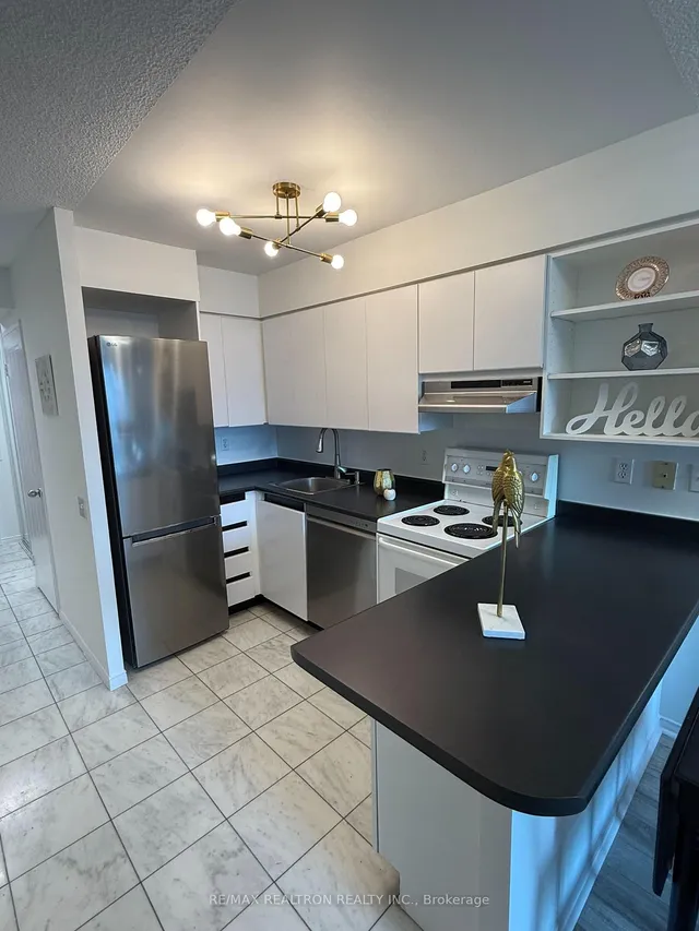 Additional image 7 of 750 Bay St Unit 1701