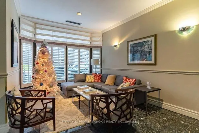 Additional image 3 of 256 Jarvis St Unit 14A