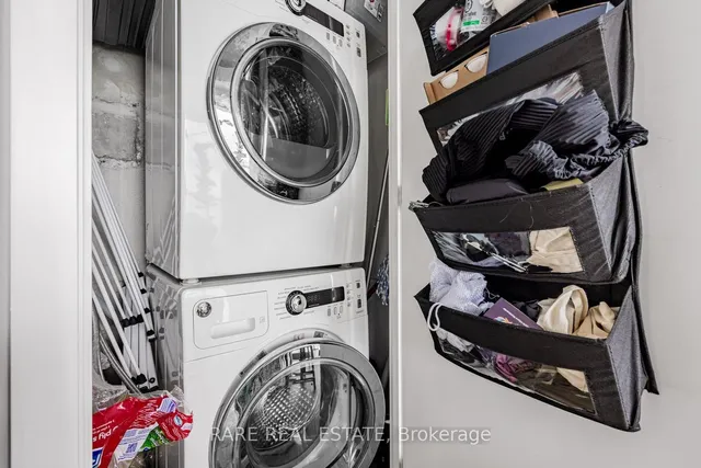 Additional image 23 of 11 Charlotte St Unit 2404