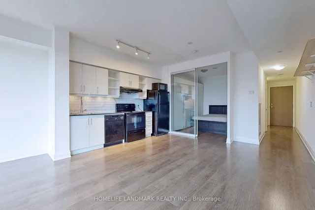 Additional image 10 of 160 Vanderhoof Ave Unit 316