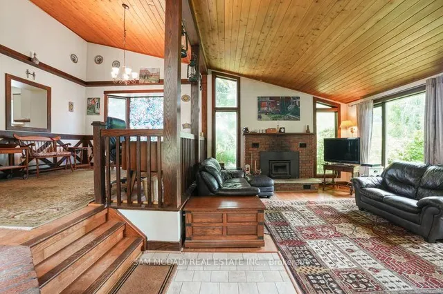 Additional image 11 of 487 4th Concession