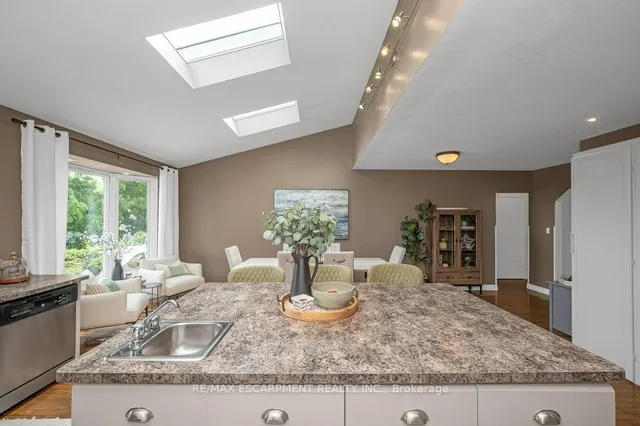 Additional image 16 of 480 Mohawk Rd