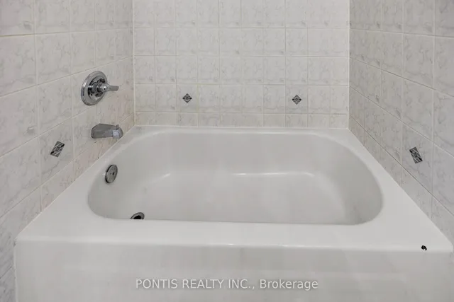 Additional image 21 of 6 DULVERTON Dr