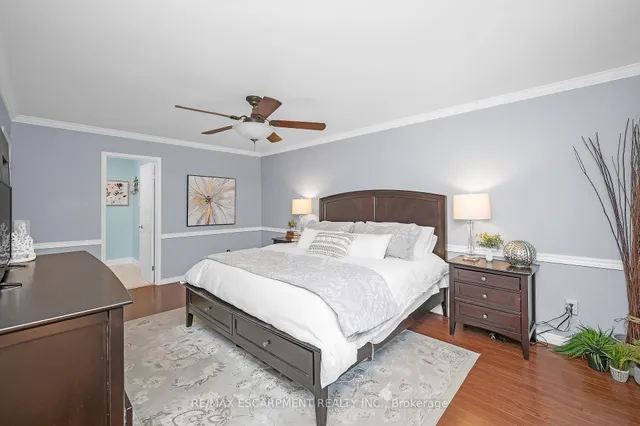 Additional image 22 of 1355 Edgeware Rd