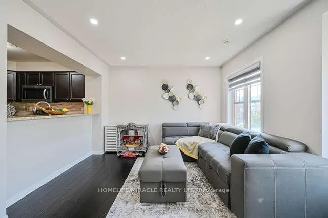 Additional image 25 of 43 Ariel Rd