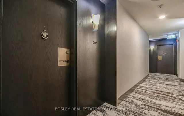 Additional image 3 of 62 Wellesley St Unit 702