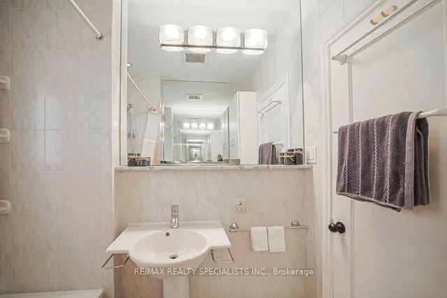 Additional image 18 of 123 Colin Ave