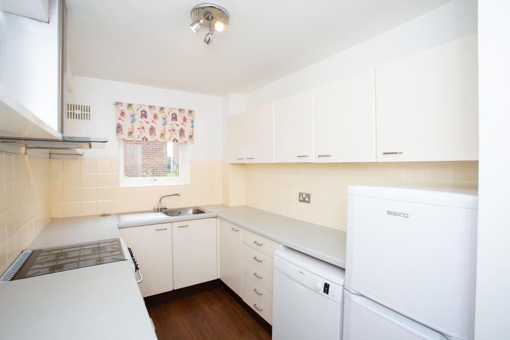 Additional image 9 of Eastbury Court, Lemsford Road, St Albans, Hertfordshire, AL1