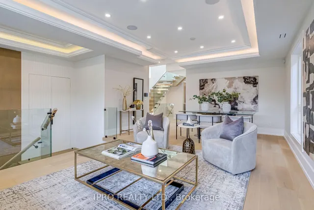 Additional image 7 of 594 Broadway Ave