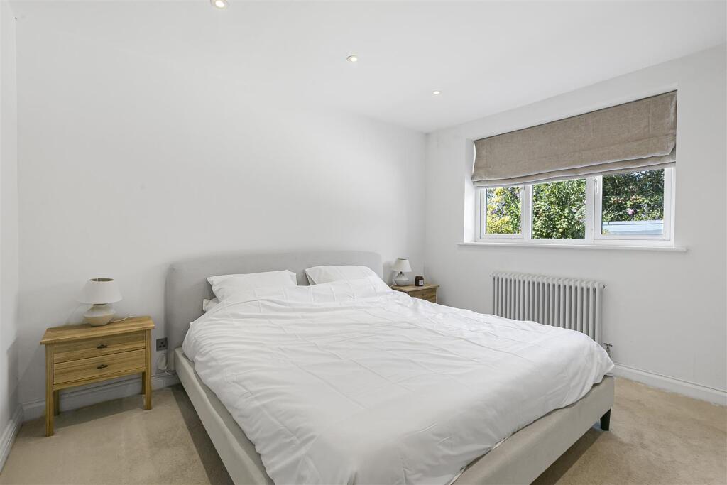 Additional image 8 of Pooleys Lane, Welham Green, Herts