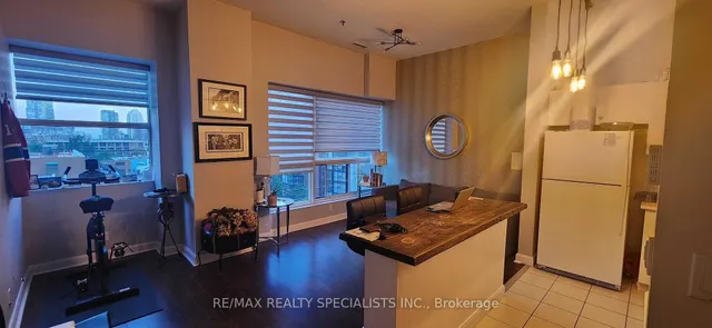 Additional image 2 of 700 King St Unit 519