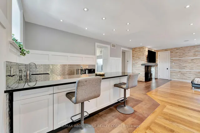 Additional image 18 of 8301 Leeming Rd