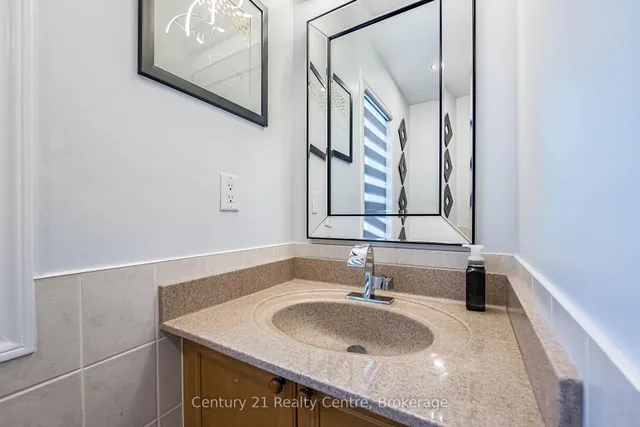 Additional image 34 of 26 Catchfly Cres