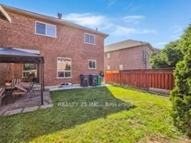 Additional image 40 of 49 Legend Lane