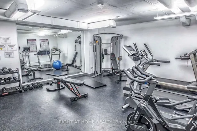 Additional image 28 of 650 King St Unit 706