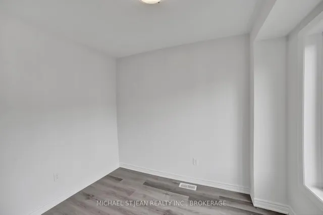 Additional image 24 of 29 Radison Lane