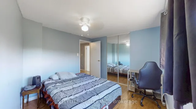 Additional image 27 of 46 Ashton Cres Unit 46
