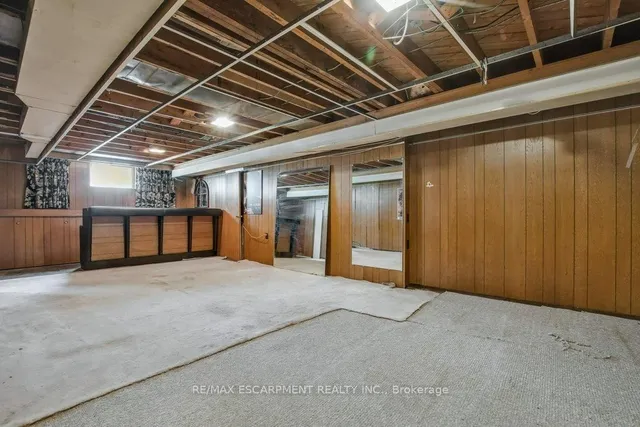 Additional image 24 of 50 Mountain Ave