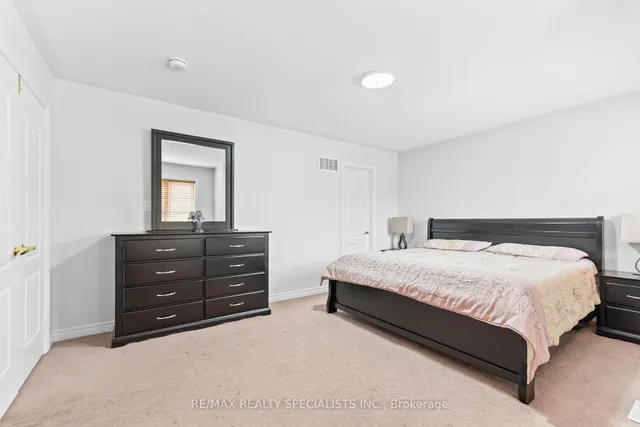 Additional image 22 of 38 Stephanie Ave