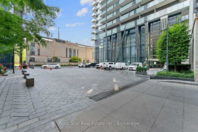 Additional image 36 of 65 St. Mary St Unit 2604