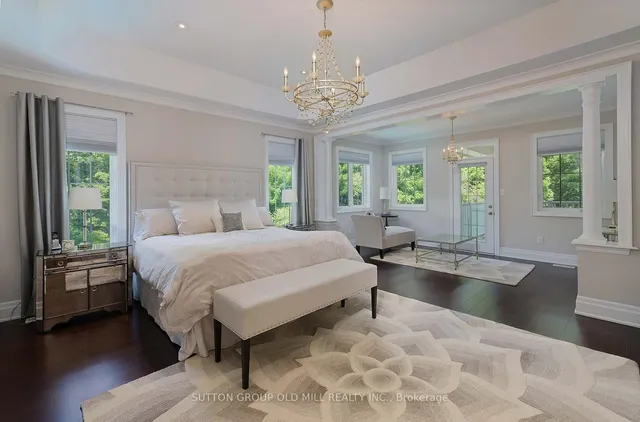 Additional image 19 of 14 Canis St