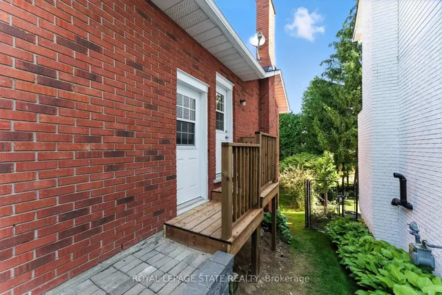 Additional image 42 of 286 LLOYMINN Ave