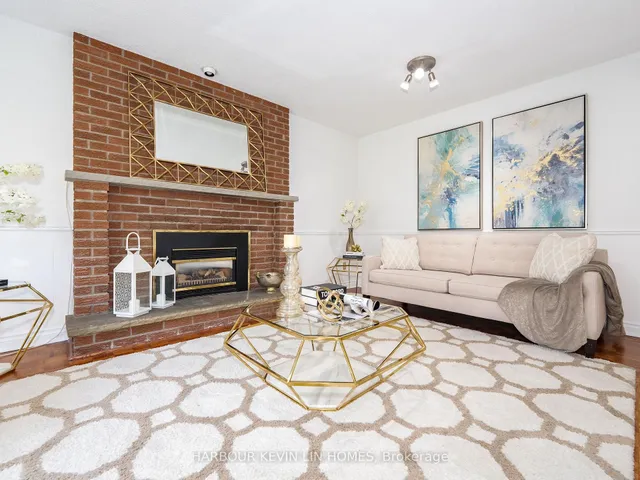 Additional image 20 of 18 Whitman St