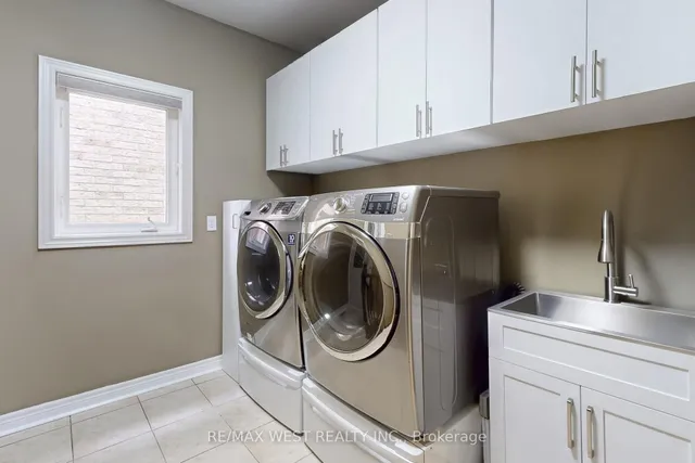 Additional image 21 of 6 Igloo Tr