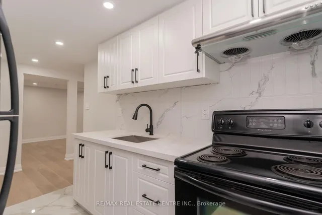 Additional image 36 of 29 Geraldine Crt