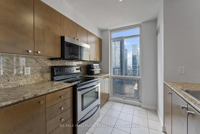 Additional image 12 of 11 Brunel Crt Unit 3706