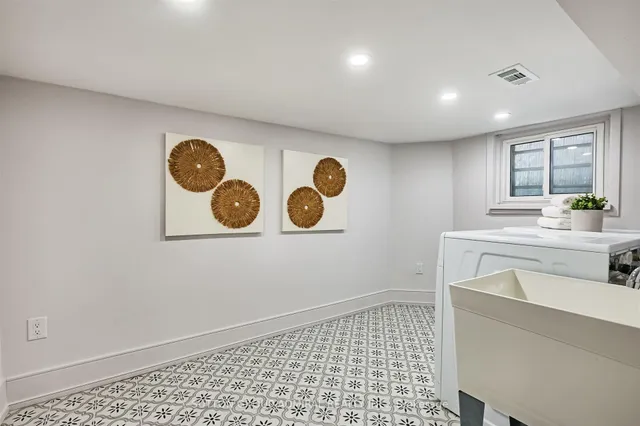 Additional image 45 of 325 WINONA Dr