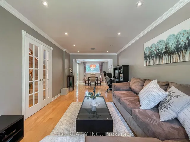 Additional image 24 of 126 Weir Cres