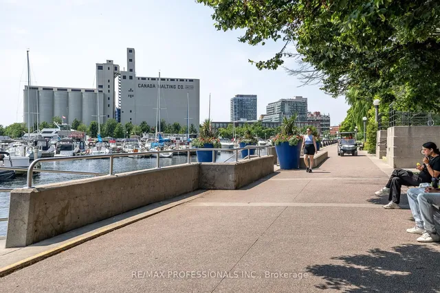 Additional image 44 of 32 Stadium Rd Unit 325