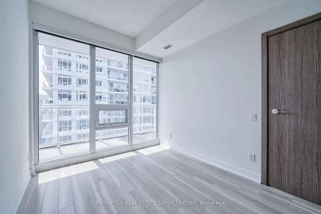 Additional image 21 of 17 Bathurst St Unit 3505