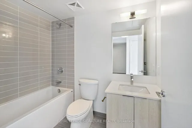 Additional image 25 of 357 King St Unit 3408