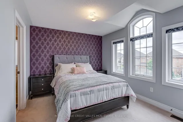 Additional image 31 of 44 Walbrook Rd