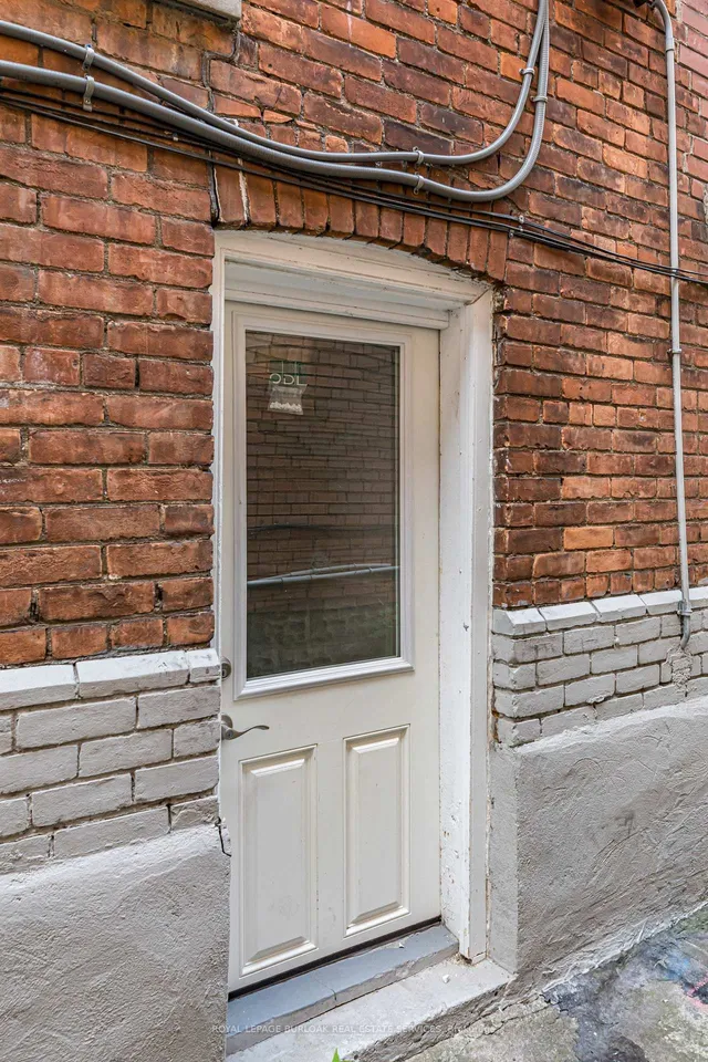 Additional image 34 of 22 Myrtle Ave