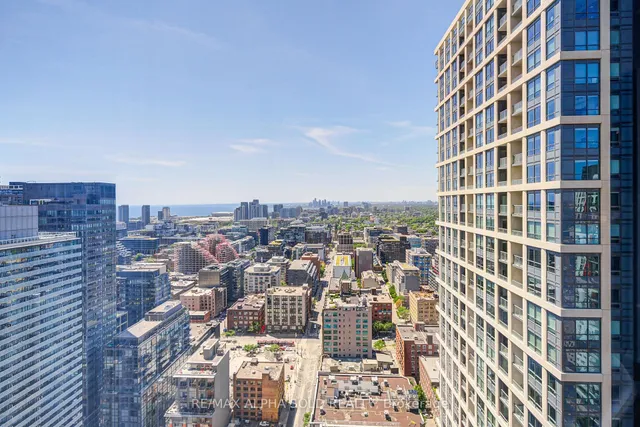 Additional image 36 of 101 Peter St Unit 3710
