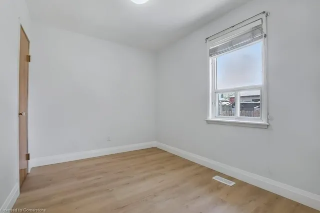 Additional image 15 of 111 Castlefield Dr