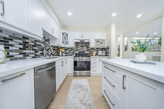 Additional image 25 of 26 Chestermere Cres