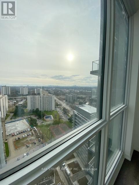 2304 - 38 FOREST MANOR ROAD|Toronto (Henry Farm), Ontario M2J1M5