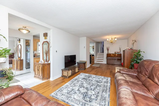 Additional image 7 of 3205 Gwendale Cres