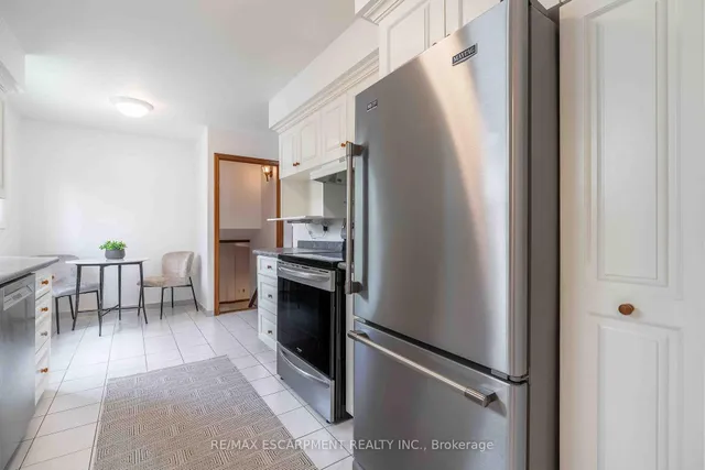 Additional image 4 of 179 Appleford Crt