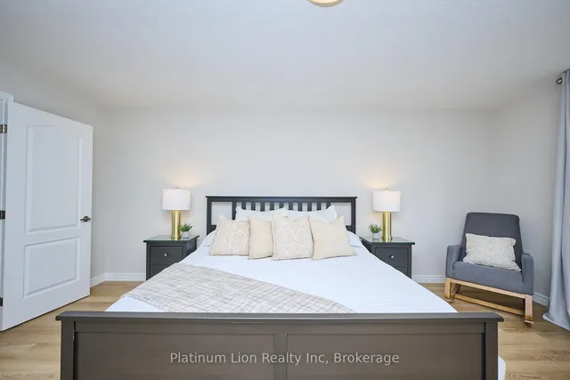 Additional image 18 of 73 Lloyd Davies Way