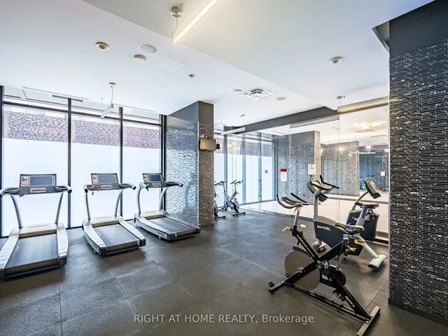 Additional image 21 of 560 Front St Unit 221