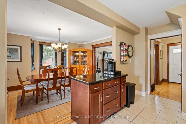 Additional image 16 of 107 Wexford Ave