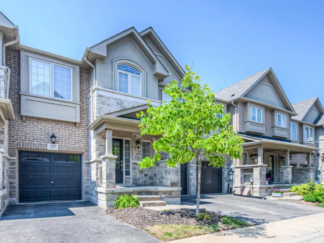 Additional image 3 of 215 Dundas St Unit 38